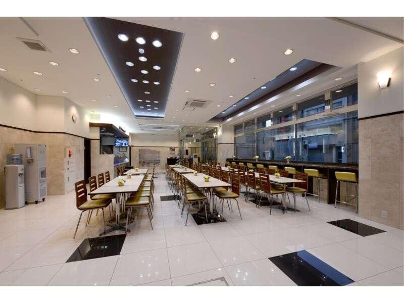 Toyoko Inn Tokyo Eki Yaesu Kita Guchi Екстер'єр фото
