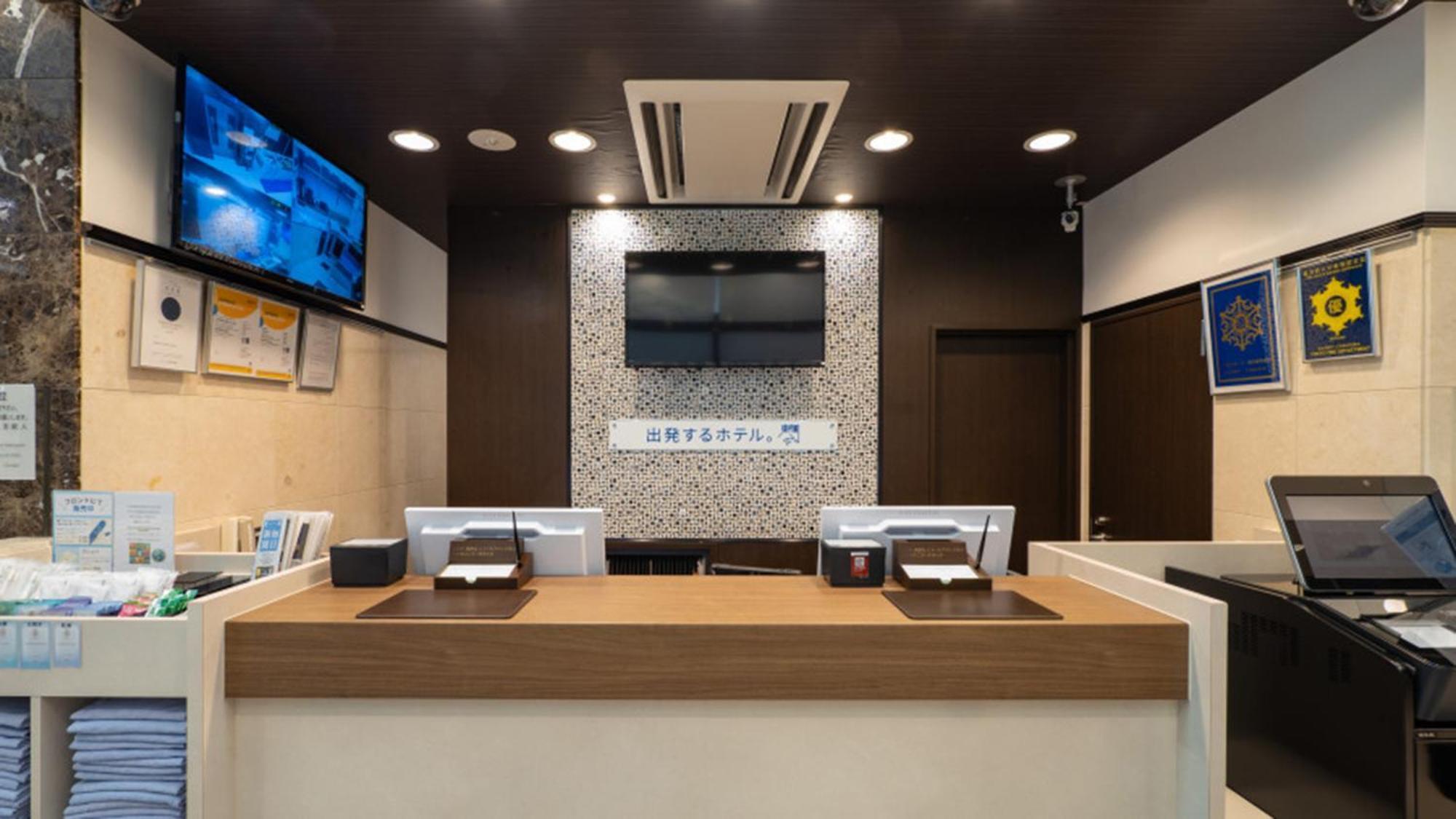 Toyoko Inn Tokyo Eki Yaesu Kita Guchi Екстер'єр фото