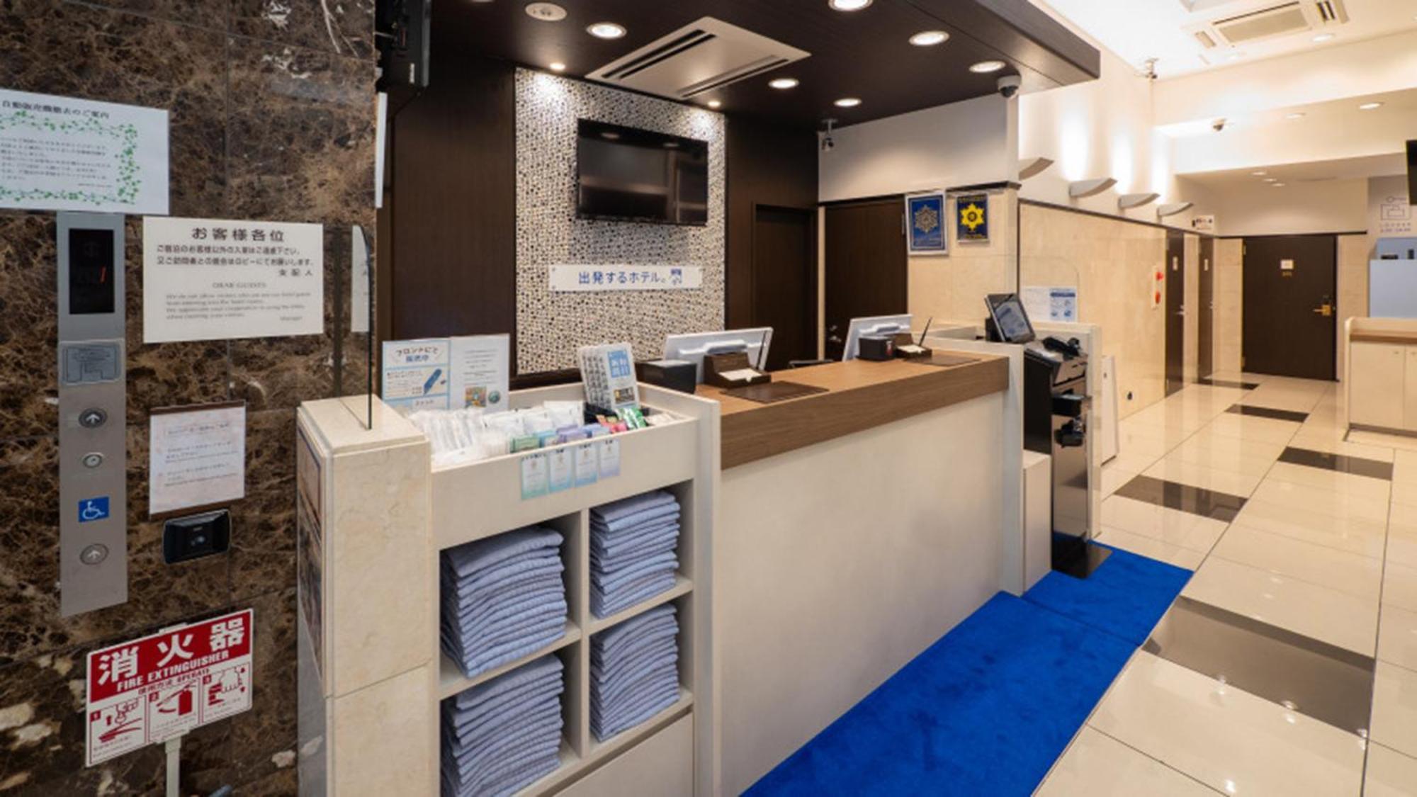 Toyoko Inn Tokyo Eki Yaesu Kita Guchi Екстер'єр фото