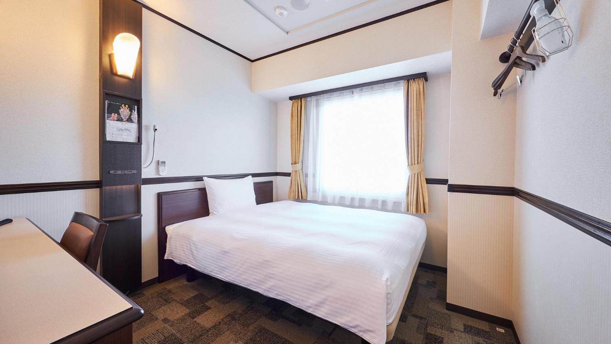Toyoko Inn Tokyo Eki Yaesu Kita Guchi Екстер'єр фото