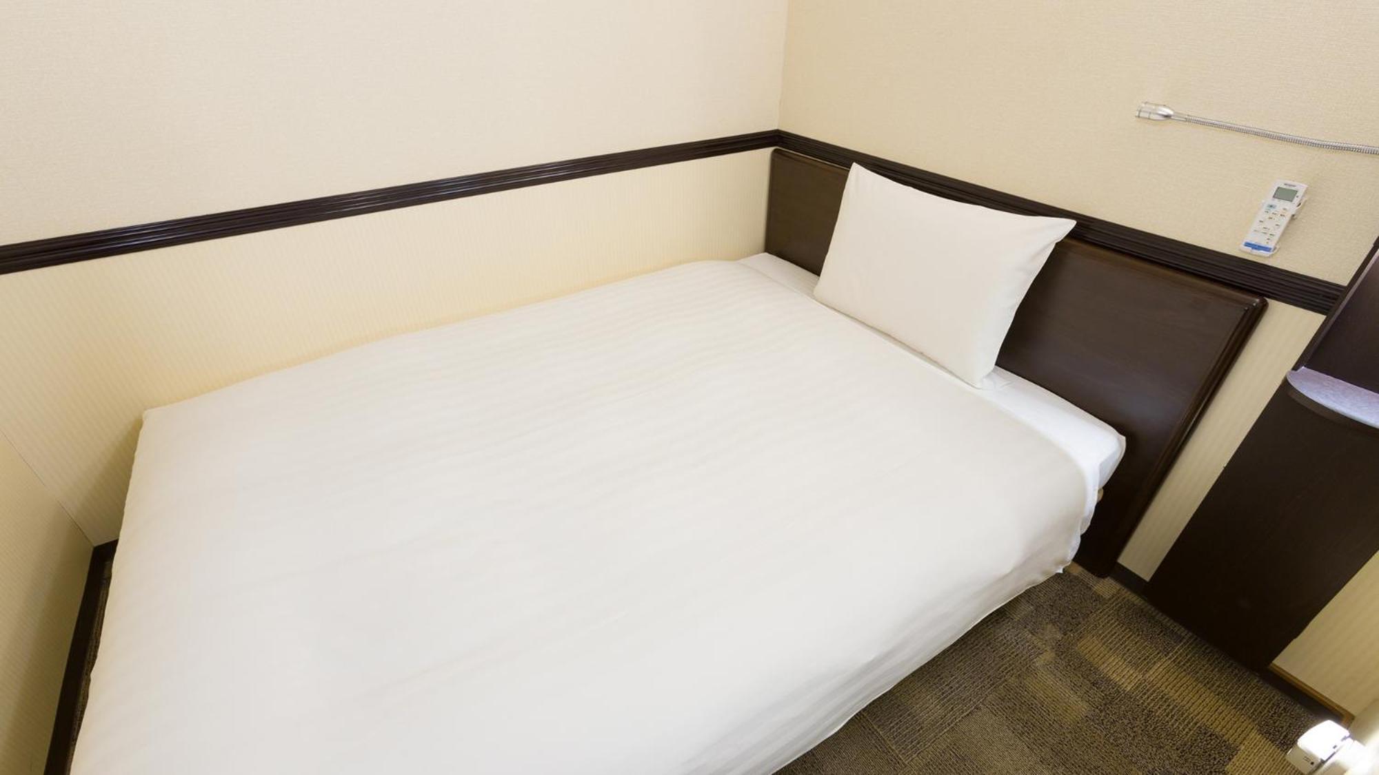 Toyoko Inn Tokyo Eki Yaesu Kita Guchi Екстер'єр фото